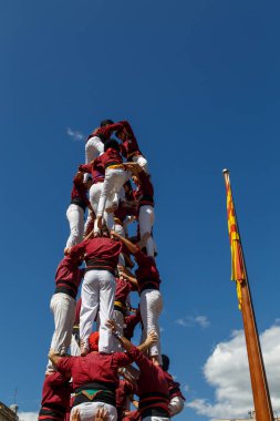 Barcelona, Katalonya, İspanya, 11 Eylül 2017: Catalunya'nın bağımsızlığını ralli desteği ulusal gün boyunca Castellers. Katalonya gelen bir gelenek Castellers.