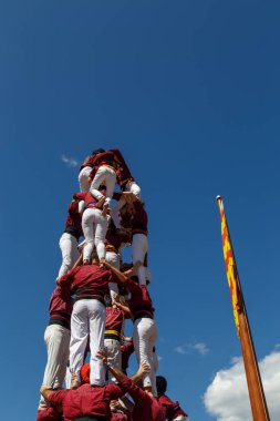 Barcelona, Katalonya, İspanya, 11 Eylül 2017: Catalunya'nın bağımsızlığını ralli desteği ulusal gün boyunca Castellers. Katalonya gelen bir gelenek Castellers.