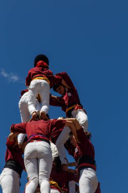 Barcelona, Katalonya, İspanya, 11 Eylül 2017: Catalunya'nın bağımsızlığını ralli desteği ulusal gün boyunca Castellers. Katalonya gelen bir gelenek Castellers.