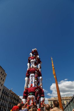 Barcelona, Katalonya, İspanya, 11 Eylül 2017: Catalunya'nın bağımsızlığını ralli desteği ulusal gün boyunca Castellers. Katalonya gelen bir gelenek Castellers.
