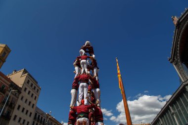 Barcelona, Katalonya, İspanya, 11 Eylül 2017: Catalunya'nın bağımsızlığını ralli desteği ulusal gün boyunca Castellers. Katalonya gelen bir gelenek Castellers.