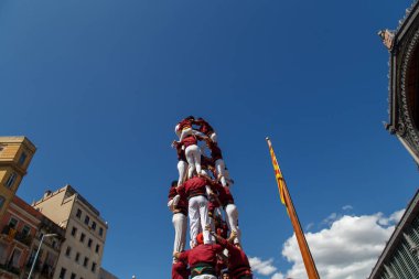 Barcelona, Katalonya, İspanya, 11 Eylül 2017: Catalunya'nın bağımsızlığını ralli desteği ulusal gün boyunca Castellers. Katalonya gelen bir gelenek Castellers.