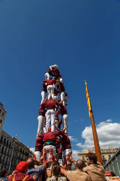 Barcelona, Katalonya, İspanya, 11 Eylül 2017: Catalunya'nın bağımsızlığını ralli desteği ulusal gün boyunca Castellers. Katalonya gelen bir gelenek Castellers.
