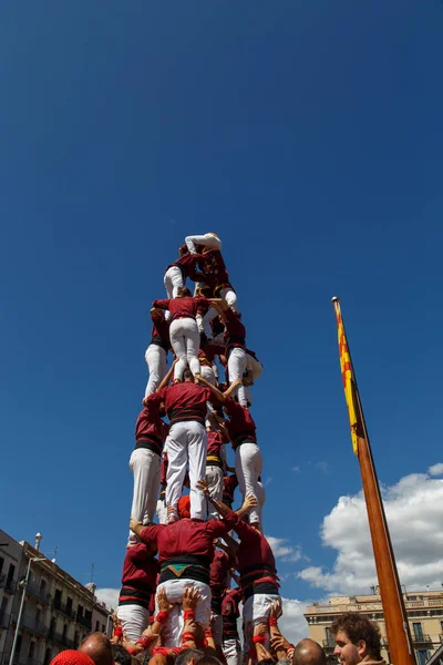 Barcelona, Katalonya, İspanya, 11 Eylül 2017: Catalunya'nın bağımsızlığını ralli desteği ulusal gün boyunca Castellers. Katalonya gelen bir gelenek Castellers.