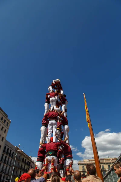 Barcelona, Katalonya, İspanya, 11 Eylül 2017: Catalunya'nın bağımsızlığını ralli desteği ulusal gün boyunca Castellers. Katalonya gelen bir gelenek Castellers.