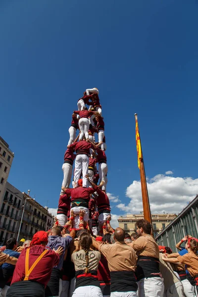 Barcelona, Katalonya, İspanya, 11 Eylül 2017: Catalunya'nın bağımsızlığını ralli desteği ulusal gün boyunca Castellers. Katalonya gelen bir gelenek Castellers.