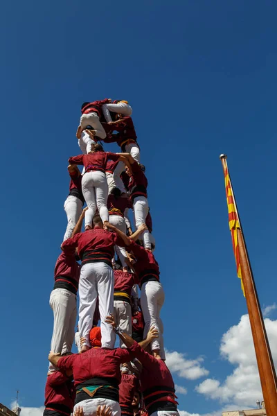 Barcelona, Katalonya, İspanya, 11 Eylül 2017: Catalunya'nın bağımsızlığını ralli desteği ulusal gün boyunca Castellers. Katalonya gelen bir gelenek Castellers.