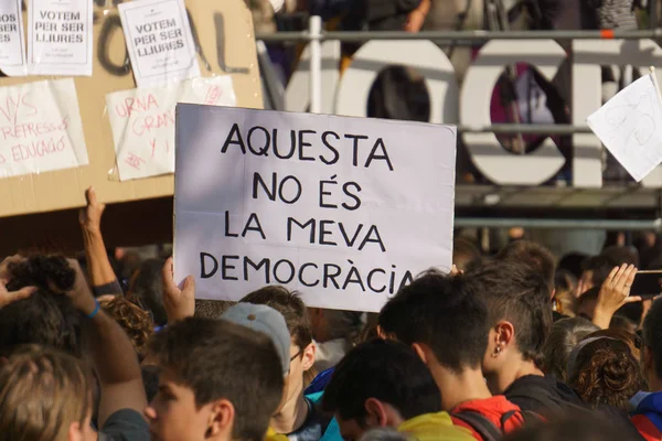 Barcelona, Katalonya, İspanya, 21 Eylül 2017: Ayaklanmalar Katalan insanlar için İspanyol hükümeti karar referandum hakkında-catalunya'nın bağımsızlığını protesto