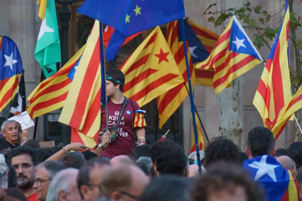 Barcelona Catalunha Espanha Setembro 2017 Pessoas Apoiando Independência Catalunha Durante — Fotografia de Stock