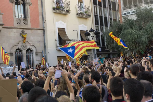 Granollers Catalunha Espanha Outubro 2017 Pessoas Pacíficas Protesto Contra Intervenção — Fotografia de Stock