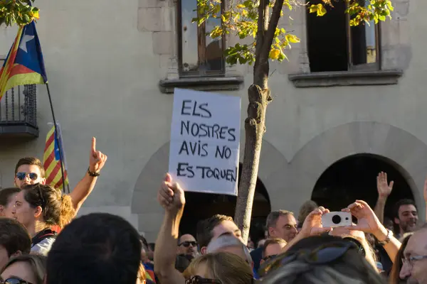 Granollers Καταλονία Ισπανία Οκτωβρίου 2017 Paceful Άνθρωποι Διαμαρτυρία Ενάντια Στην — Φωτογραφία Αρχείου