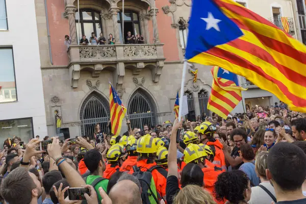 Granollers Katalonien Spanien Oktober 2017 Paceful Människor Och Firemfighters Protest — Stockfoto
