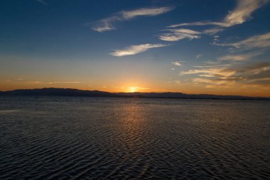 Günbatımı Deltası'nda