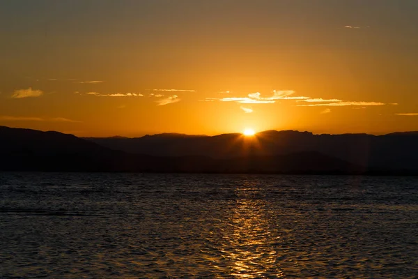 エブロ川デルタ自然保護区の夕日 カタロニア — ストック写真