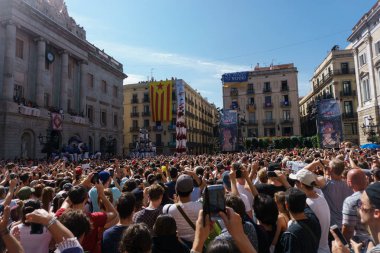 Barcelona, İspanya - 24 Eylül 2017: Castellers Barselona, kutlama.