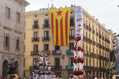 Barcelona, İspanya - 24 Eylül 2017: Castellers Barselona, kutlama.