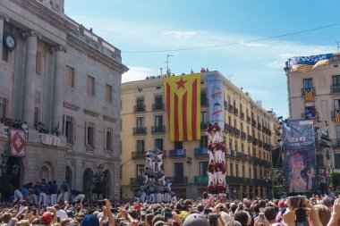 Barcelona, İspanya - 24 Eylül 2017: Castellers Barselona, kutlama.