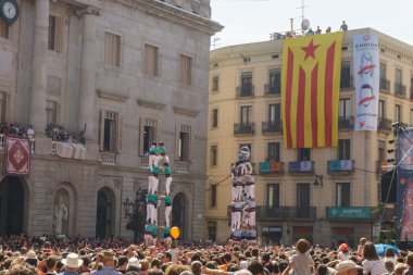 Barcelona, İspanya - 24 Eylül 2017: Castellers Barselona, kutlama.