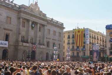 Barcelona, İspanya - 24 Eylül 2017: Castellers Barselona, kutlama.