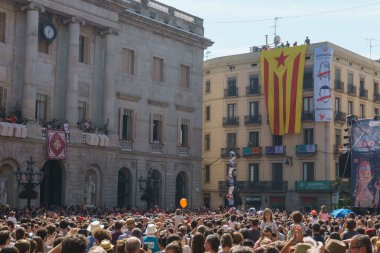 Barcelona, İspanya - 24 Eylül 2017: Castellers Barselona, kutlama.