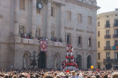 Barcelona, İspanya - 24 Eylül 2017: Castellers Barselona, kutlama.