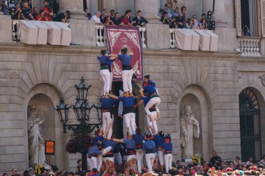 Barcelona, İspanya - 24 Eylül 2017: Castellers Barselona, kutlama.
