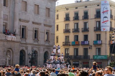 Barcelona, İspanya - 24 Eylül 2017: Castellers Barselona, kutlama.