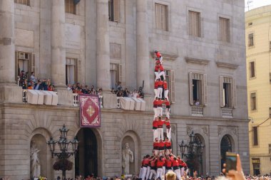 Barcelona, İspanya - 24 Eylül 2017: Castellers Barselona, kutlama.