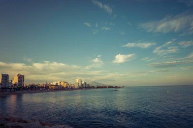 Vinaros, İspanya, 03 Eylül 2017: Vinaros gün batımı bağlantı noktasından görüntüleyin. Vinaroz bir Akdeniz yeridir