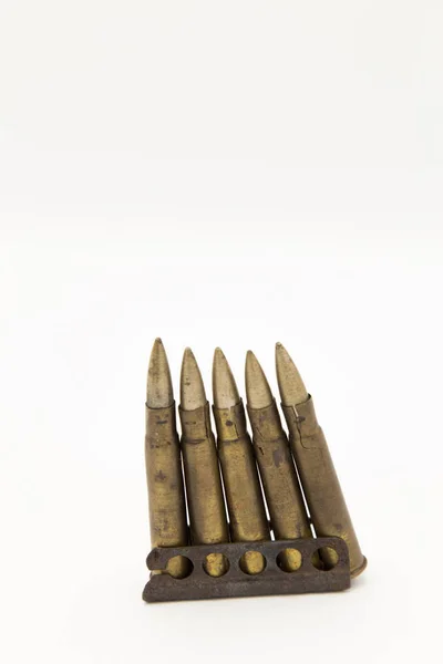 白で隔離世界大戦から古い狙撃弾パック — ストック写真