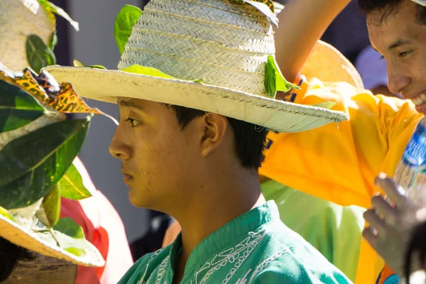 Granada Nicaragua Febrero 2017 Personas Vestidas Con Trajes Tradicionales Máscaras —  Fotos de Stock