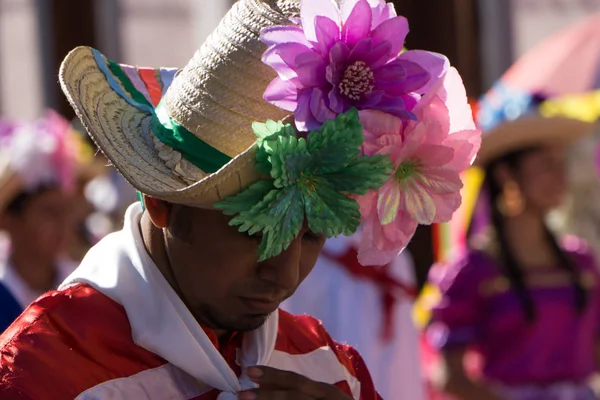 Granada Nicaragua Februar 2017 Menschen Traditioneller Kleidung Und Farbenfrohen Masken — Stockfoto