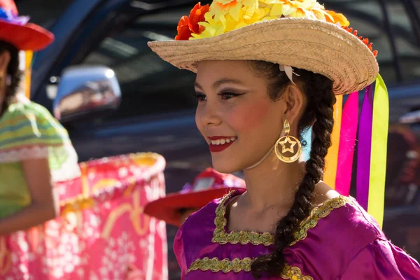 Grenade Nicaragua Février 2017 Des Gens Portant Des Vêtements Traditionnels — Photo