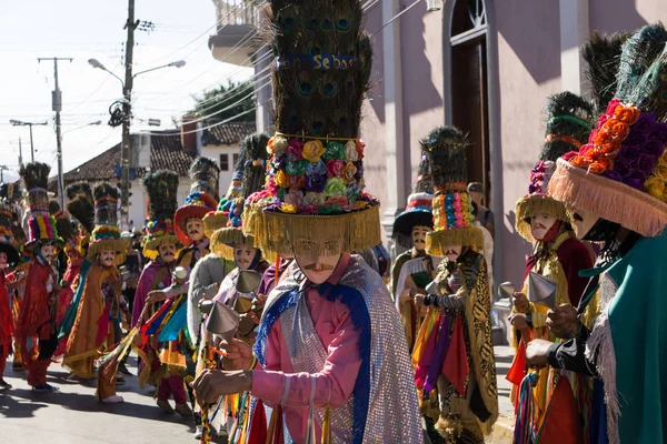 Γρανάδα Νικαράγουα Φεβρουαρίου 2017 Άτομα Φορώντας Παραδοσιακή Ενδυμασία Και Πολύχρωμες — Φωτογραφία Αρχείου