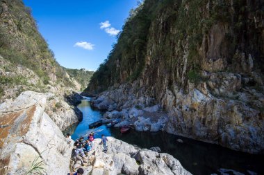 Manzara somoto Kanyon zevk Somoto Kanyon, Nikaragua - 04 Ocak, 2018:tourists.