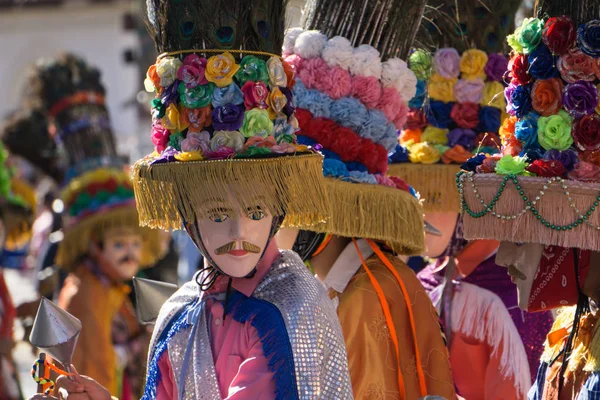 Granada Nicaragua Februari 2017 Mensen Traditionele Kleding Kleurrijke Maskers Dragen — Stockfoto