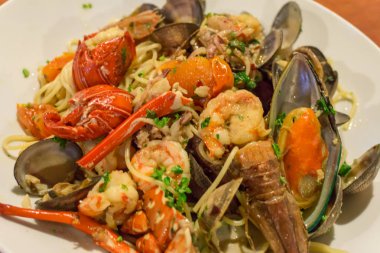 Spagetti ile deniz ürünleri, ittalian mutfağı 