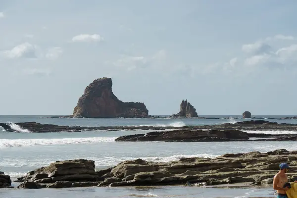 Playa Rocosa Nicaragua Con Olas Oceano Azul — 스톡 사진