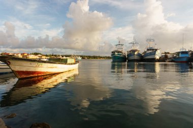 Mısır Island, Nicaragua, 08 Mayıs 2017: Yerel Havaalanı La Costena Hava Yolları uçak turist.