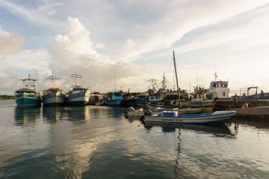 Mısır Island, Nicaragua, 08 Mayıs 2017: Yerel Havaalanı La Costena Hava Yolları uçak turist.