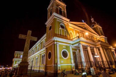 night view of the church in Granada