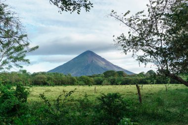 volkan ve orman ometepe, Nikaragua adada