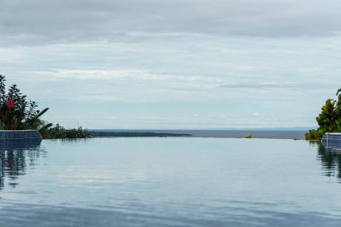 Isla de Ometepe, Nikaragua yüzme havuzundan güzel göl manzaralı otel
