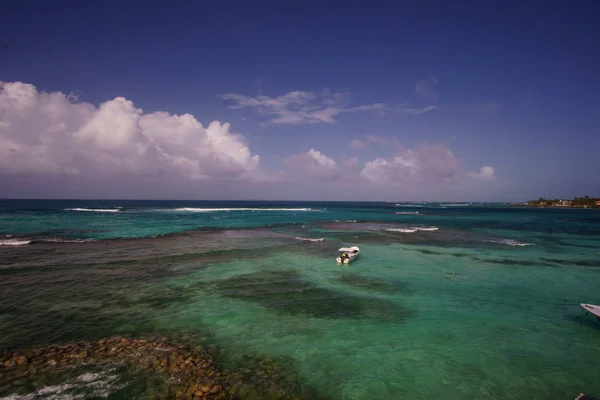 Belle Île Maïs Plage Nicaragua Eau Turquoise Ciel Clair — Photo