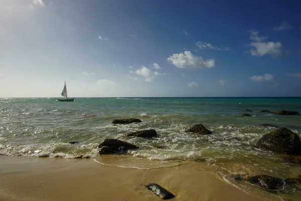 Vackra Corn Island Beach Nicaragua Turkosa Vatten Och Rensa Skies — Stockfoto