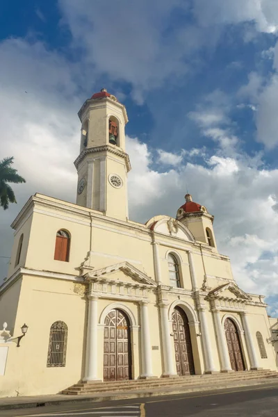 Vinales Cuba Diciembre 2016 Venta Ajos Piñas Calle Bicicleta —  Fotos de Stock