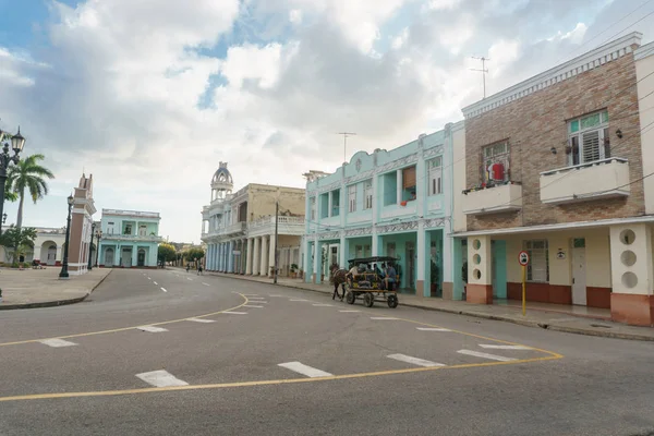 Cienfuegos Kubie Grudnia 2016 Roku Widok Ulicy — Zdjęcie stockowe