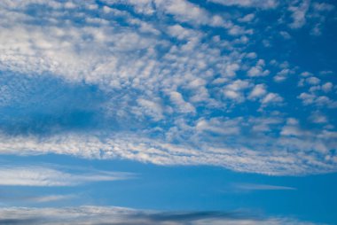 Mavi Gökyüzü bulutlu Madrid, İspanya. Europe