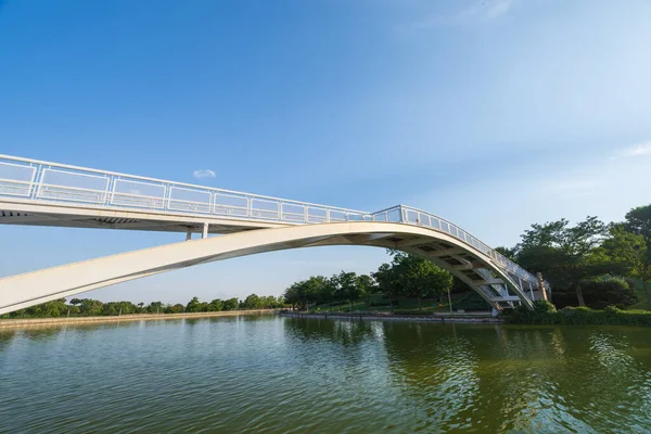 Vista Ponte Sobre Canal Pôr Sol Verão Parque Juan Carlos — Fotografia de Stock