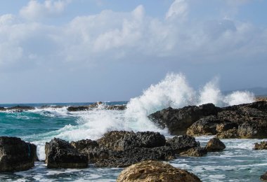Kıbrıs'ta fırtına sırasında Akdeniz